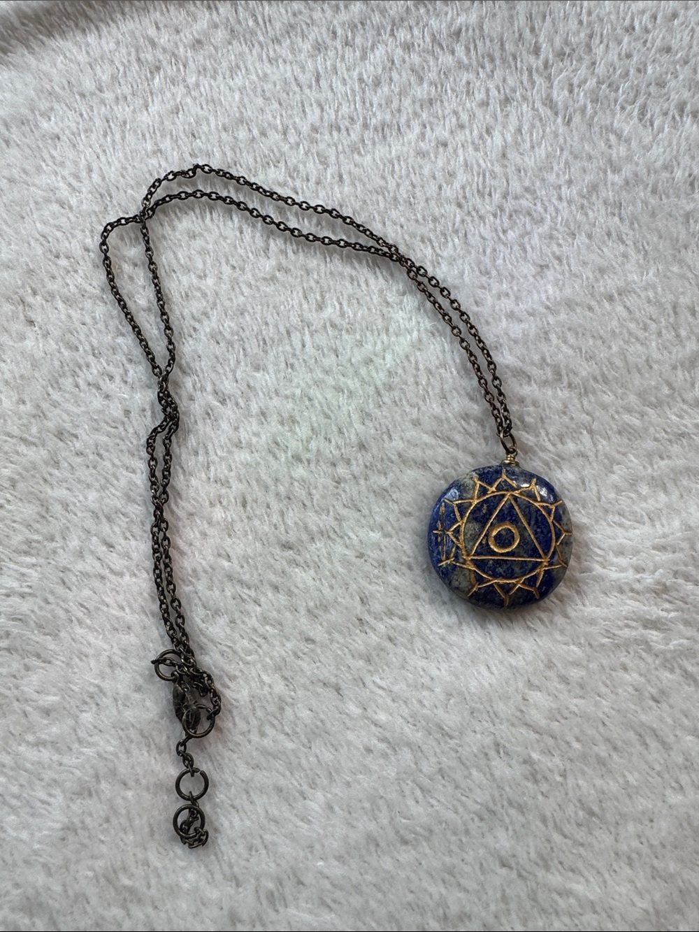 Gold-Accented Blue Lapis Pendant Necklace